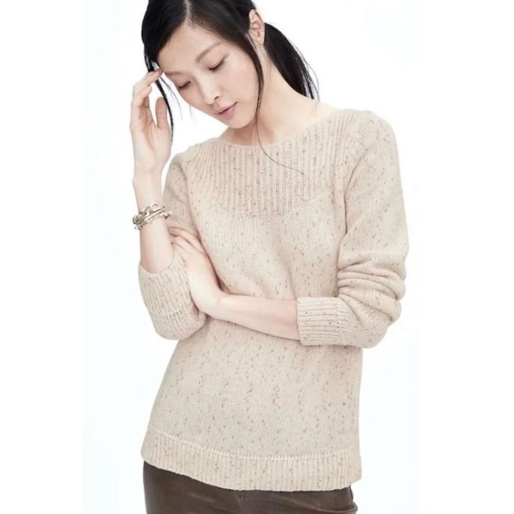 Banana Republic Italian Yarn Sweater with Gold Flecks, NWOT.